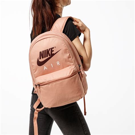 rucksack damen blumen nike|Rucksäcke. Nike DE.